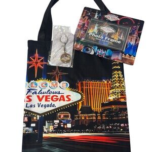 Las Vegas Souvenir‎ Tote Bag Photo Frame Keychain Set Iconic Strip Night Scene